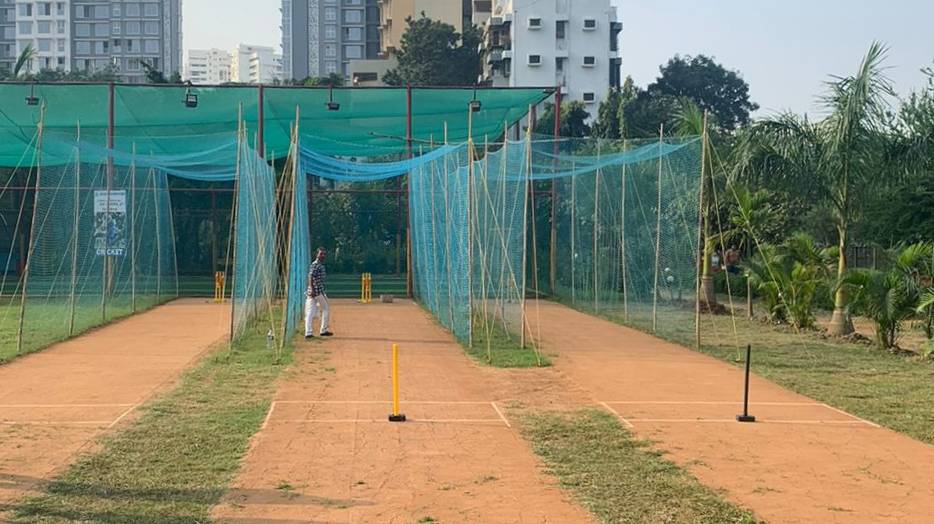 cricket-nets-in-mumbai-hudle